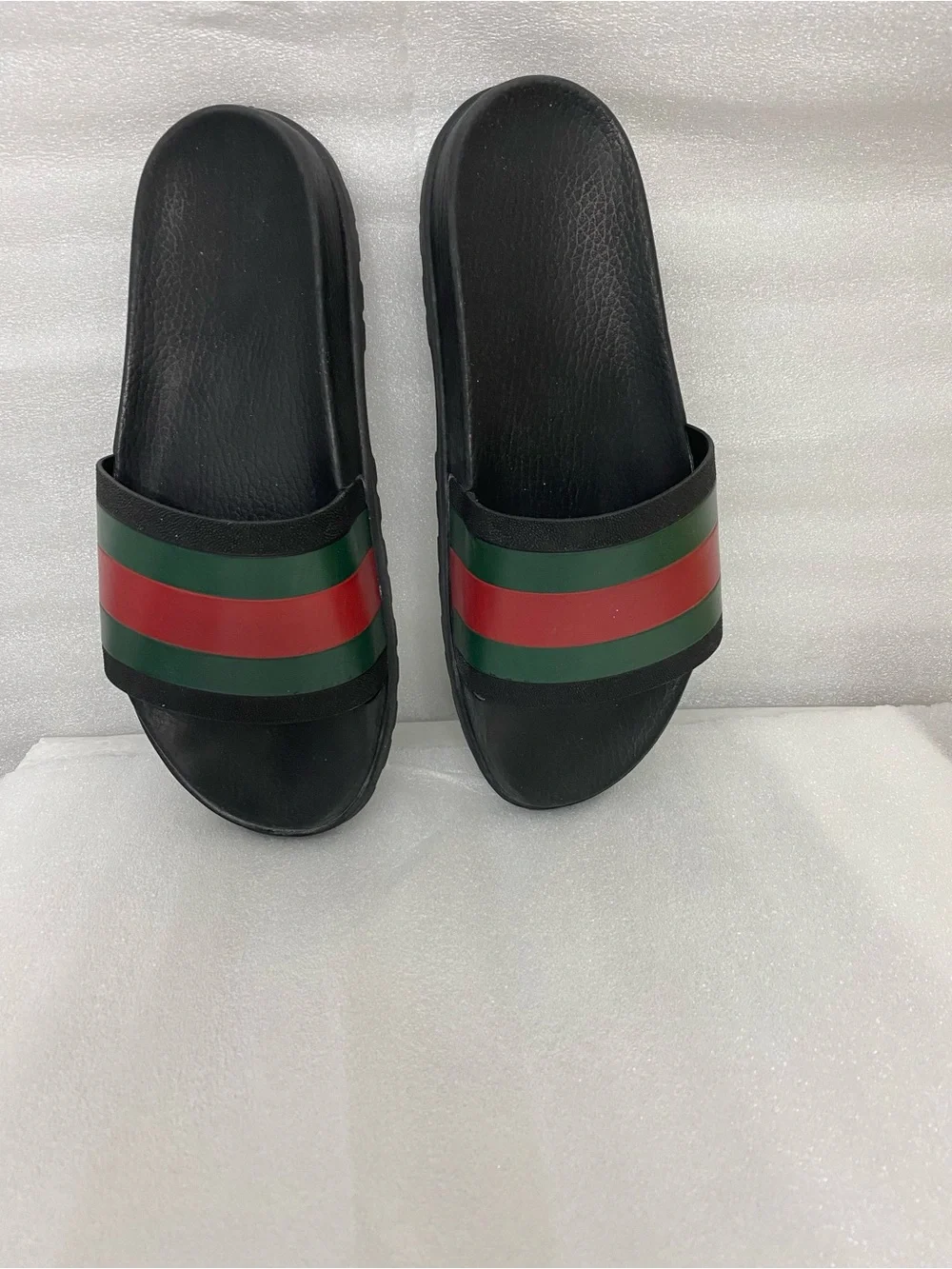 Gucci Web Slide Sandal . Made in Italy Size 11 . Serial number 429468 - Picture 7 of 8